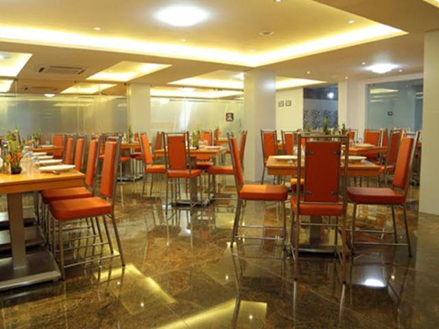 Challenger Residency Hotel Coimbatore Restaurant
