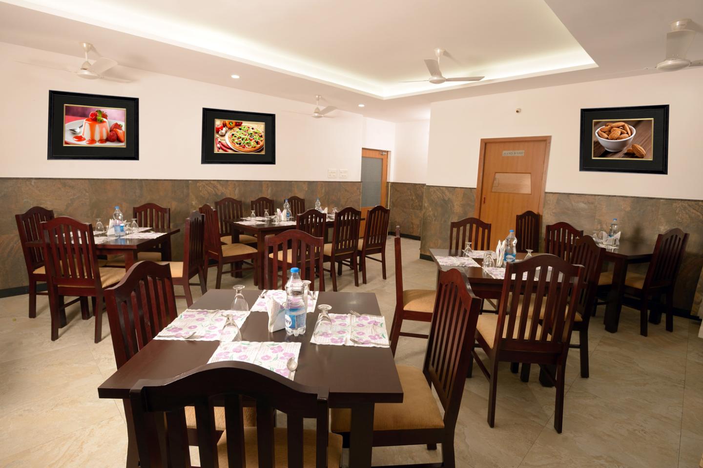 The Acacia Hotel Coimbatore Restaurant